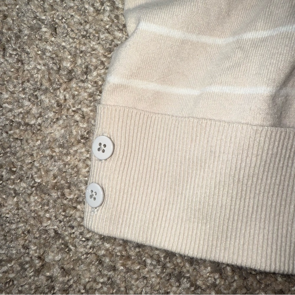 Banana Republic - Beige Striped Top - Small - Picture 3 of 7
